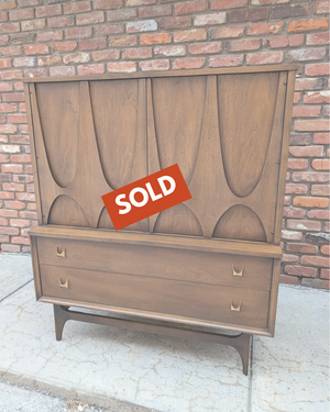 Mid Century Modern Broyhill "Brasilia" Gentleman's Chest | Like New Original Finish!