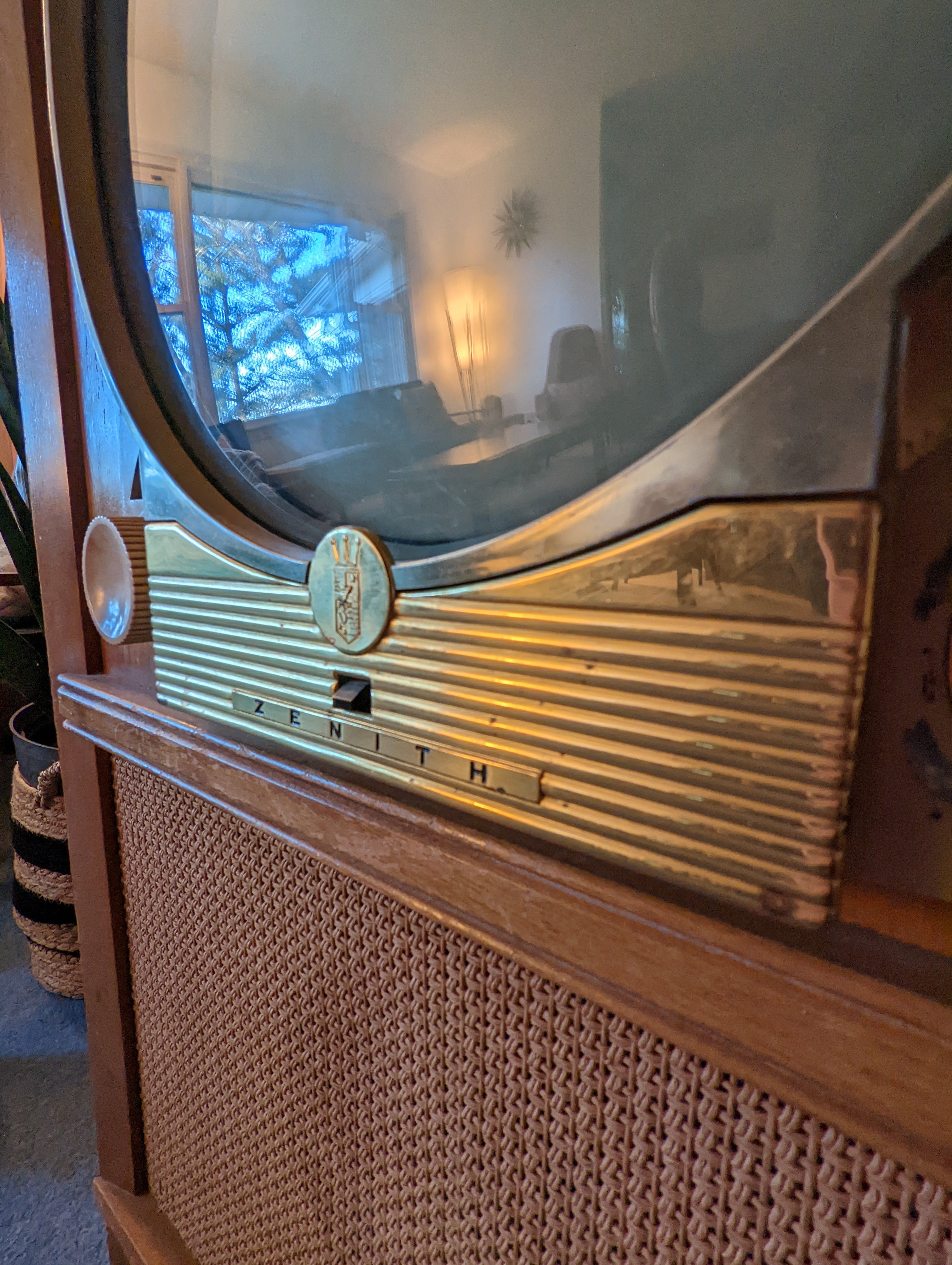 Push Button Console Tv Retro Zenith Porthole TV Console – A Little More Like Home